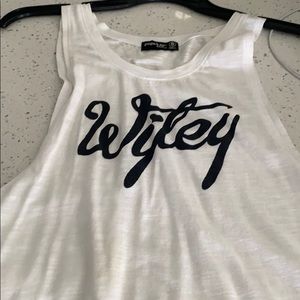 Muscle Tee “WIFEY” tank top style.